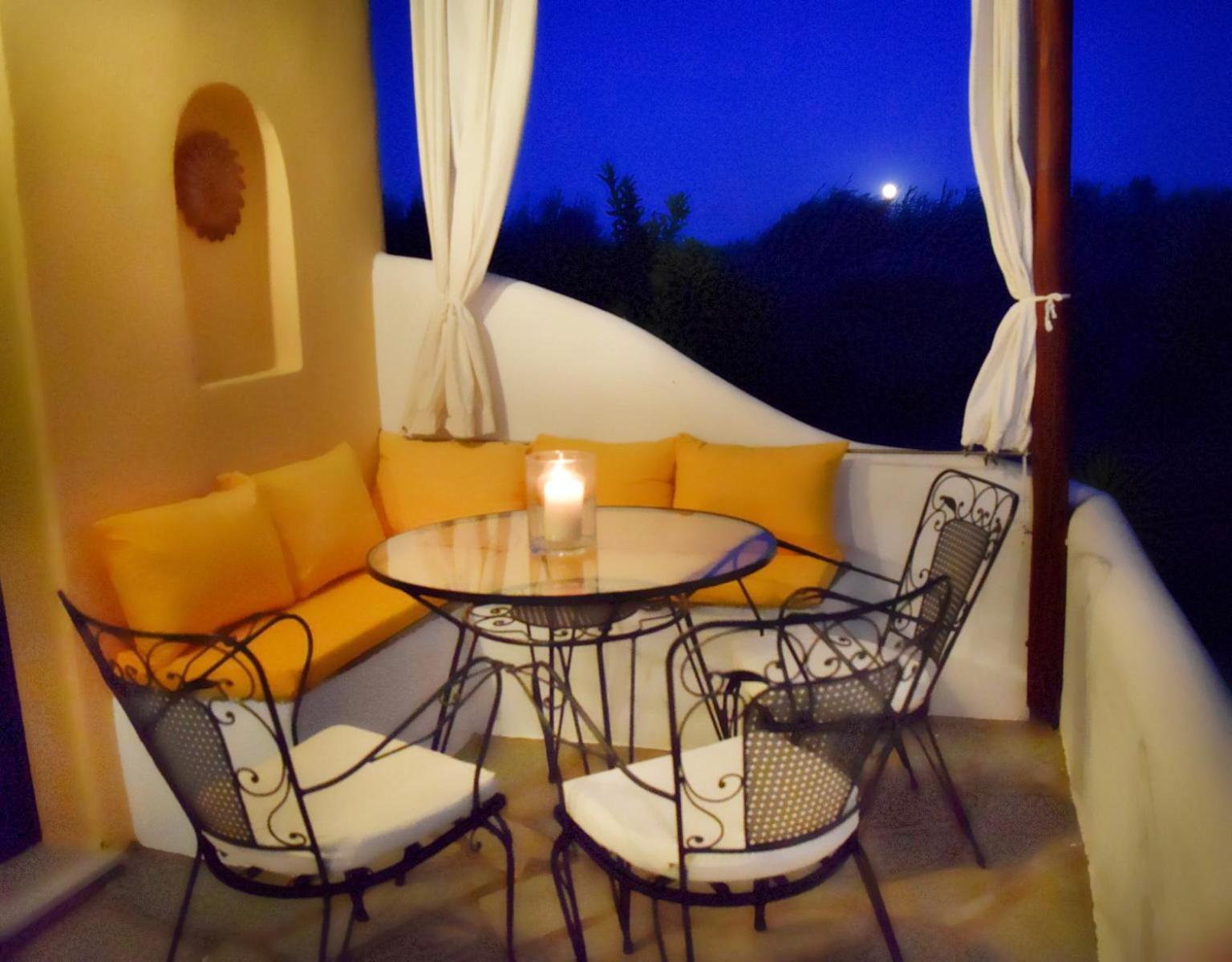 Tzane Studios & Apartments - Steps Away From Golden Beach 흐리시 악티 외부 사진